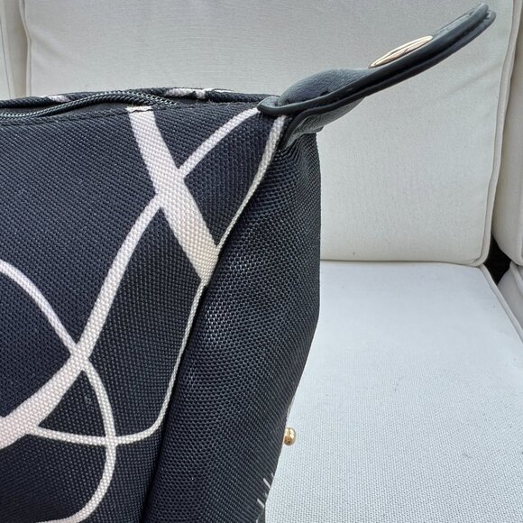 MALI & LILI | Weekender Duffle Travel Bag | Black | Geometric - Picture 15 of 15